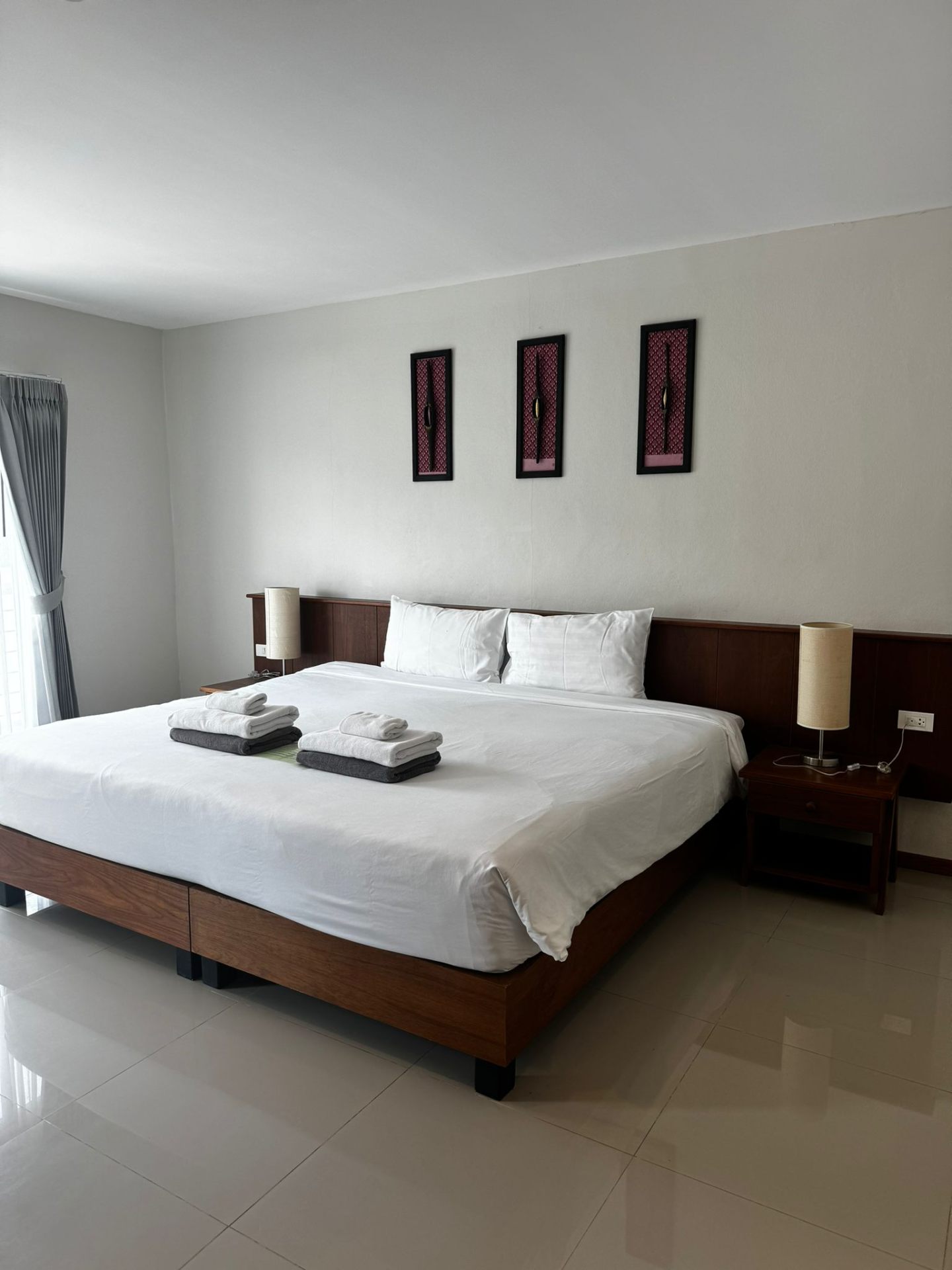 Spacious king-size hotel room